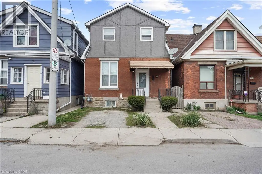 11 Wright Avenue, Hamilton